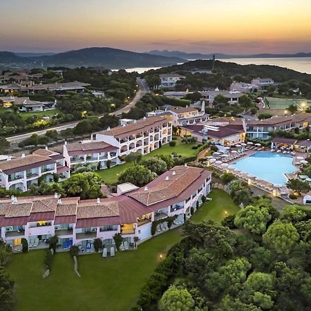 Grand Hotel In פורטו צ'רבו מראה חיצוני תמונה