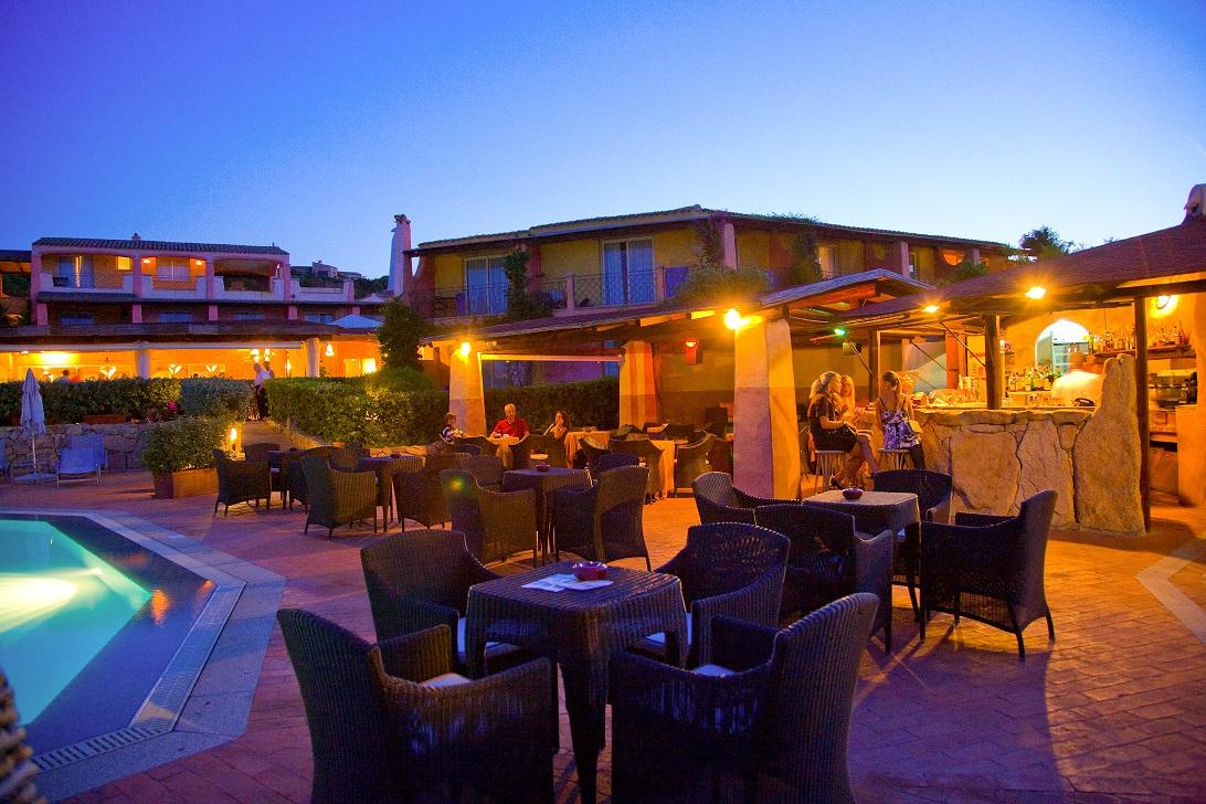 Grand Hotel In פורטו צ'רבו מראה חיצוני תמונה