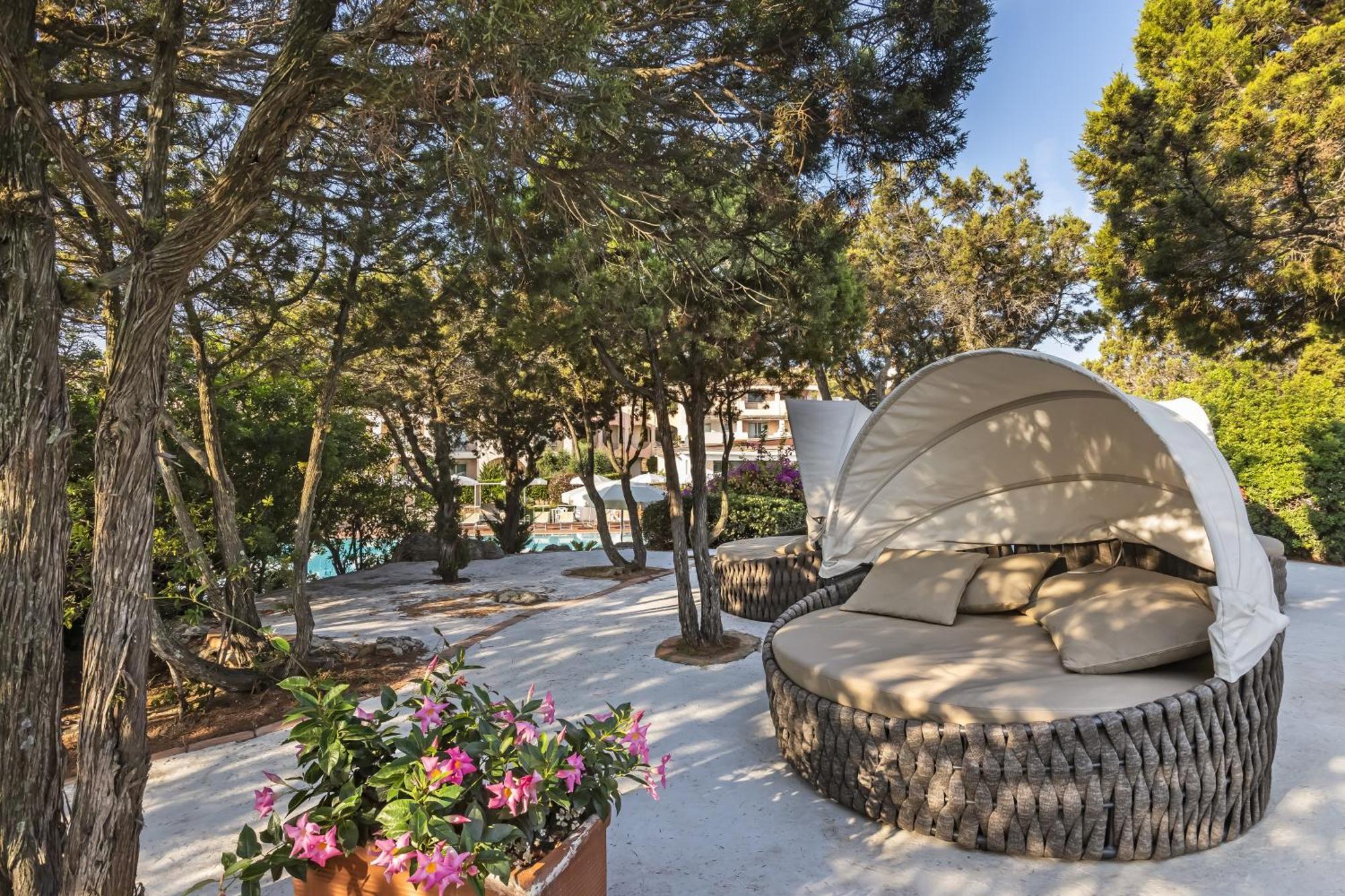 Grand Hotel In פורטו צ'רבו מראה חיצוני תמונה