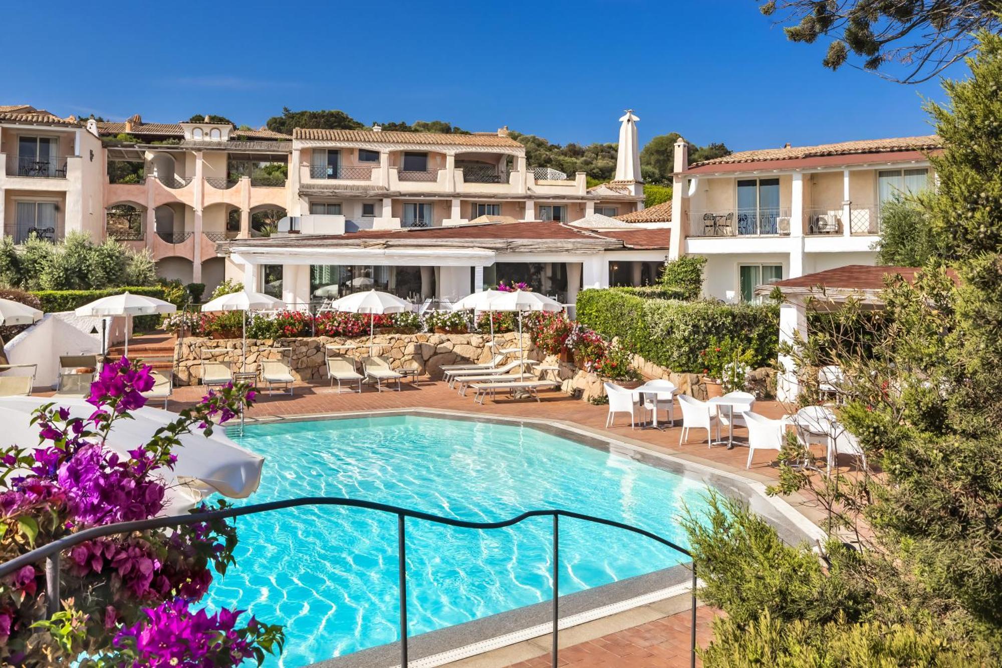 Grand Hotel In פורטו צ'רבו מראה חיצוני תמונה