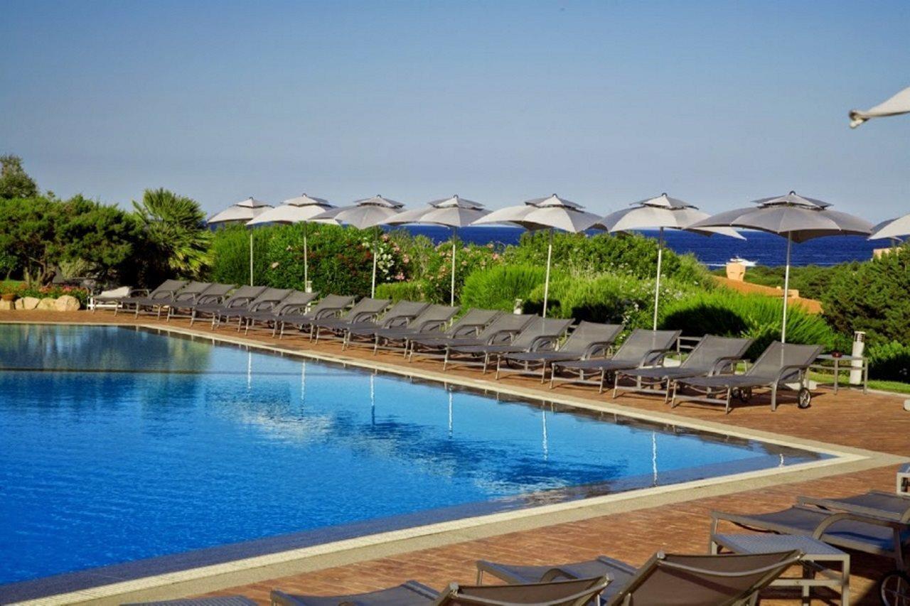Grand Hotel In פורטו צ'רבו מראה חיצוני תמונה